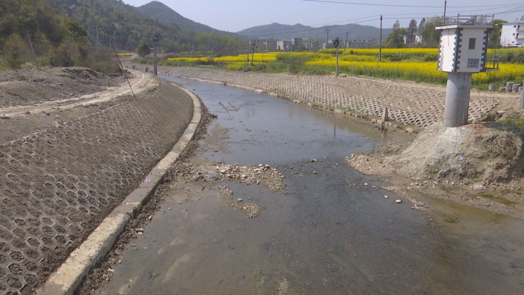 廬山市橫塘鎮(zhèn)關(guān)閉‘散亂污’企業(yè)545家，同步推進(jìn)聯(lián)盟大凹綠色礦山及板巖加工優(yōu)化升級基地建設(shè)