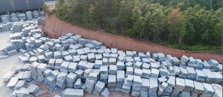 江西芝麻黑石材產(chǎn)區(qū)宜春市奉新縣清潭黑花崗巖654礦山石材欣賞！